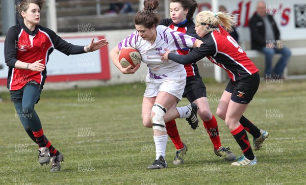 070413 - Dragons u18 Women v Ospreys u18 Women, Cross Keys - Dragons take on Ospreys in the game of a double header of regional u18 womens matches at Cross Keys 