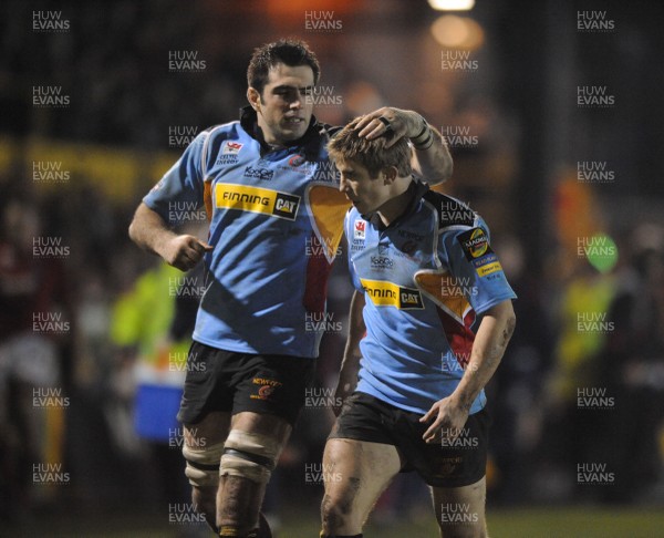 01.01.08 - Newport-Gwent Dragons v Llanelli Scarlets - Magners League - Dragons Peter Sidoli(L) congratulates Richard Mustoe after his try 