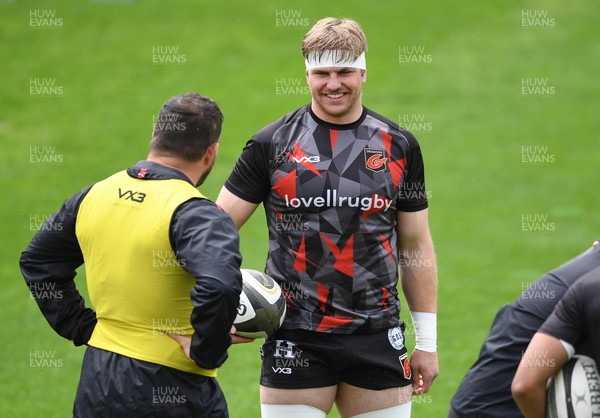 160521 - Dragons v Ospreys - Guinness PRO14 Rainbow Cup - Aaron Wainwright of Dragons during the warm up