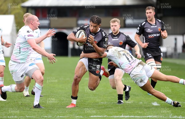 160521 - Dragons v Ospreys - Guinness PRO14 Rainbow Cup - Rio Dyer of Dragons can�t be stopped by Luke Price and Dewi Cross of Ospreys to score a try