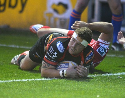 Dragons v Scarlets 200913