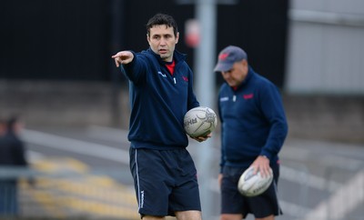 210815 - Newport-Gwent Dragons v Scarlets - Preseason Friendly -Scarlets assistant coach Stephen Jones and head coach Wayne Pivac (right)