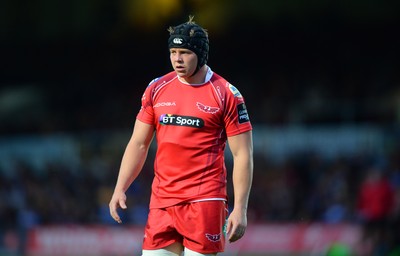 210815 - Newport-Gwent Dragons v Scarlets - Preseason Friendly -James Davies of Scarlets