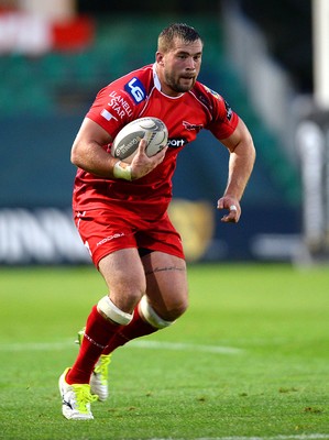 210815 - Newport-Gwent Dragons v Scarlets - Preseason Friendly -Morgan Allen of Scarlets