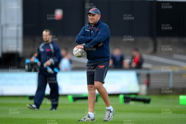 210815 - Newport-Gwent Dragons v Scarlets - Preseason Friendly -Scarlets head coach Wayne Pivac