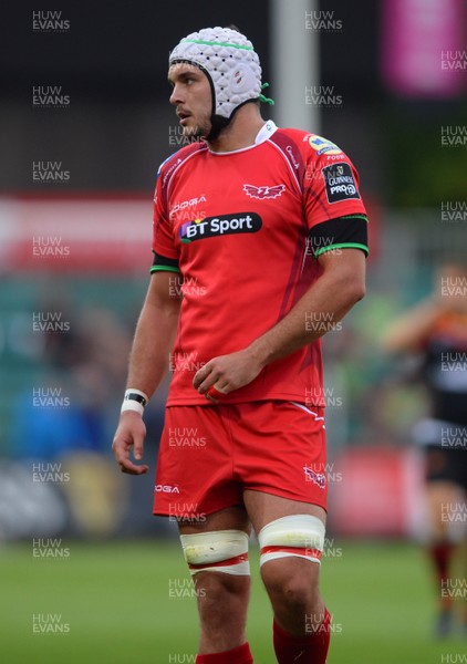 210815 - Newport-Gwent Dragons v Scarlets - Preseason Friendly -Tom Price of Scarlets