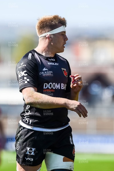 250421 Dragons v Scarlets, Guinness PRO14 Rainbow Cup - Ben Carter of Dragons looks on