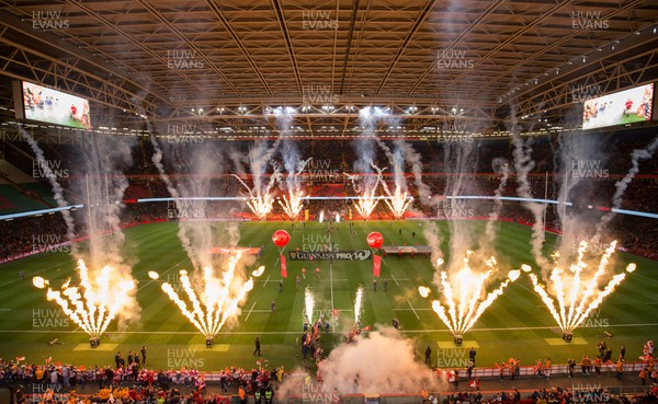 280418 - Dragons v Scarlets, Judgement DAY VI, Guinness PRO14 -  A general view of the Principality Stadium as the Dragons and Scarlets take to the pitch in the first of the Judgement Day VI matches