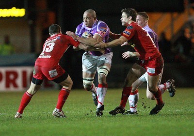 Dragons v Scarlets 301211