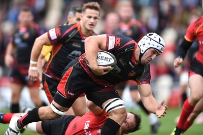 080918 - Dragons v Southern Kings - Guinness PRO14 - Ollie Griffiths of Dragons scores try