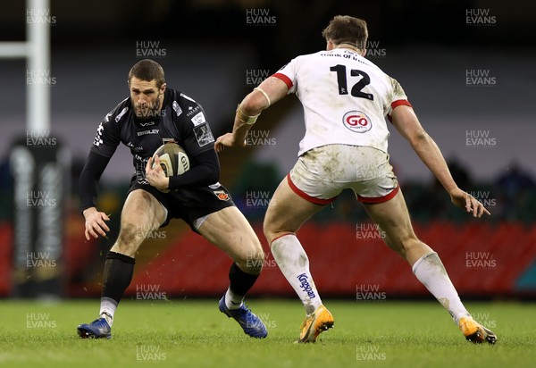130321 - Dragons v Ulster - Guinness PRO14 - Jonah Holmes of Dragons is challenged by Stuart McCloskey of Ulster