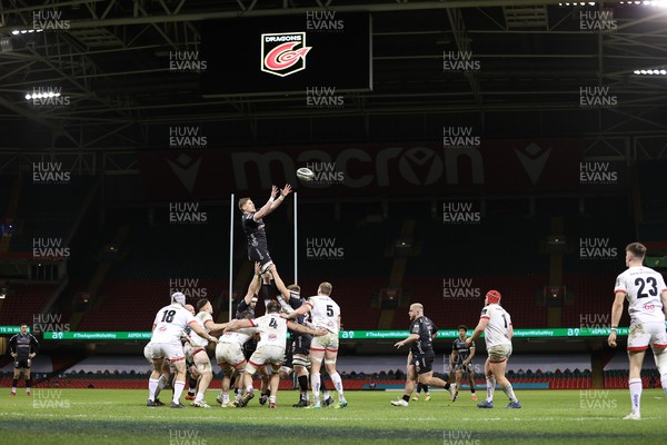 130321 - Dragons v Ulster - Guinness PRO14 - Joe Davies of Dragons wins the line out