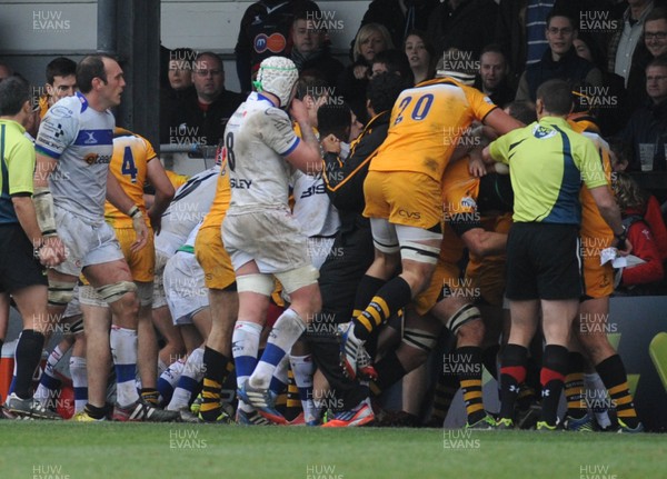 161113 - Newport Gwent Dragons v London Wasps - LV Cup -More fights break out on the pitch at Rodney Parade as the intensity of the game grows again