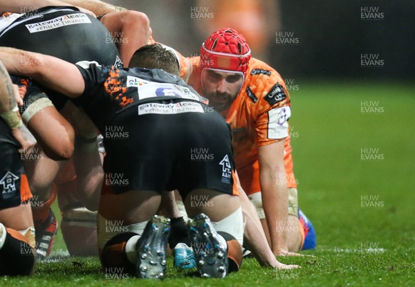131219 - Dragons v Worcester Warriors, European Challenge Cup - Cory Hill of Dragons scrums down