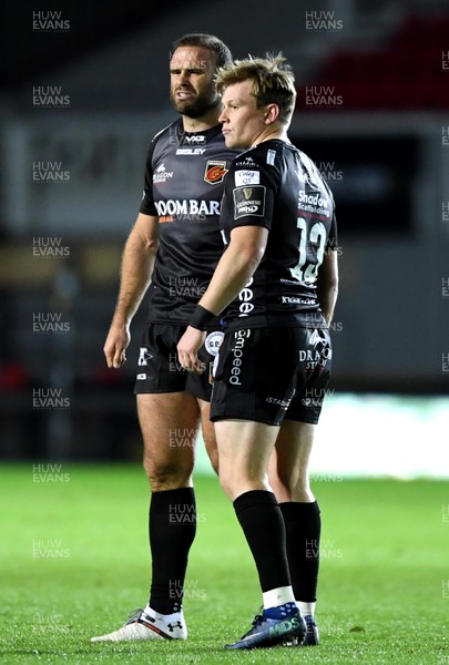 091020 - Dragons v Zebre - Guinness PRO14 - Jamie Roberts and Nick Tompkins of Dragons