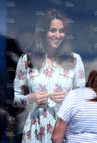 050820 -  The Duchess of Cambridge, HRH Kate Middleton during a visit to Marco's Cafe in Barry Island, South Wales