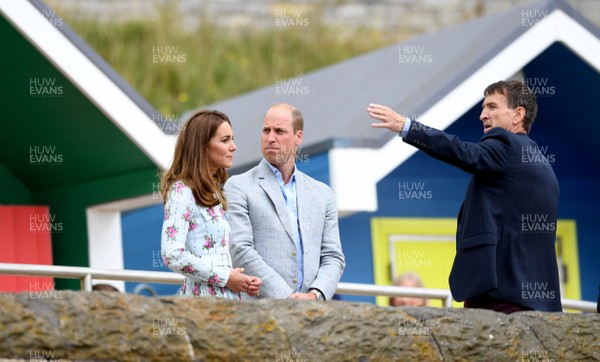 050820 -  The Duke and Duchess of Cambridge, HRH Prince William and Kate Middleton during a visit to Barry Island, South Wales