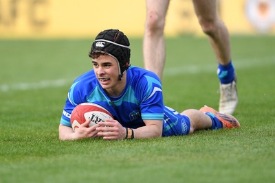 270426 - Dyffryn Taf v Bro Morgannwg - Road to Principality Finals - Boys U18s Cup - Richie Jenkins of Bro Morgannwg scores a try
