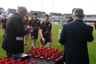 270426 - Dyffryn Taf v Bro Morgannwg - Road to Principality Finals - Boys U18s Cup - Dyffryn Taf players collect their medals at full time