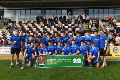 270426 - Dyffryn Taf v Bro Morgannwg - Road to Principality Finals - Boys U18s Cup - Bro Morgannwg players celebrate lifting the trophy at full time