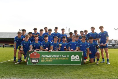 270426 - Dyffryn Taf v Bro Morgannwg - Road to Principality Finals - Boys U18s Cup - Bro Morgannwg players celebrate lifting the trophy at full time