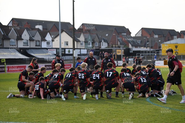 270426 - Dyffryn Taf v Bro Morgannwg - Road to Principality Finals - Boys U18s Cup - Dyffryn Taf huddle at full time