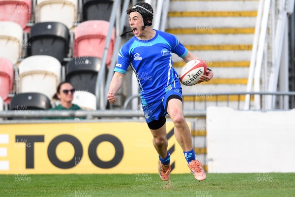 270426 - Dyffryn Taf v Bro Morgannwg - Road to Principality Finals - Boys U18s Cup - Richie Jenkins of Bro Morgannwg runs in to score a try