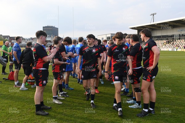 270426 - Dyffryn Taf v Bro Morgannwg - Road to Principality Finals - Boys U18s Cup - Dyffryn Taf players at full time