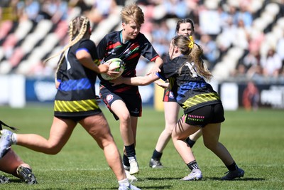 290426 - Dyffryn Taff v Bryncelynnog - Girls Schools Final U14 - Road To Principality Finals - Action during the match