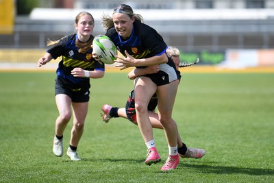 290426 - Dyffryn Taff v Bryncelynnog - Girls Schools Final U14 - Road To Principality Finals - Action during the match