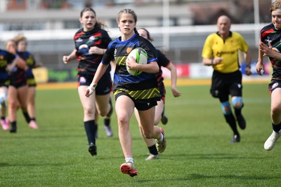 290426 - Dyffryn Taff v Bryncelynnog - Girls Schools Final U14 - Road To Principality Finals - Action during the match