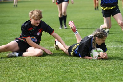 290426 - Dyffryn Taff v Bryncelynnog - Girls Schools Final U14 - Road To Principality Finals - Action during the match