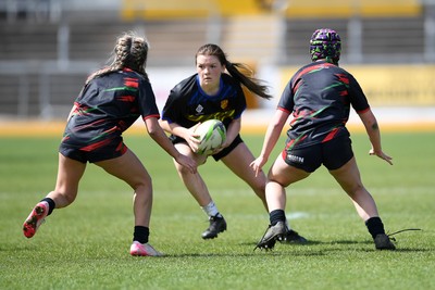 290426 - Dyffryn Taff v Bryncelynnog - Girls Schools Final U14 - Road To Principality Finals - Action during the match