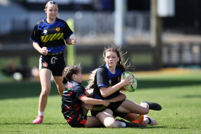 290426 - Dyffryn Taff v Bryncelynnog - Girls Schools Final U14 - Road To Principality Finals - Action during the match
