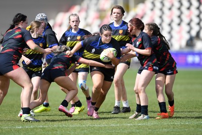 290426 - Dyffryn Taff v Bryncelynnog - Girls Schools Final U14 - Road To Principality Finals - Action during the match