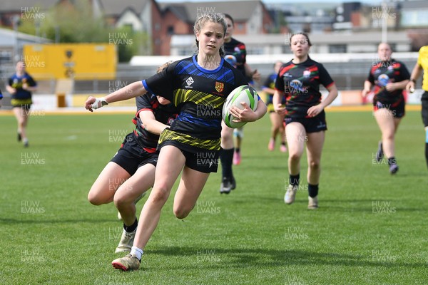 290426 - Dyffryn Taff v Bryncelynnog - Girls Schools Final U14 - Road To Principality Finals - Action during the match
