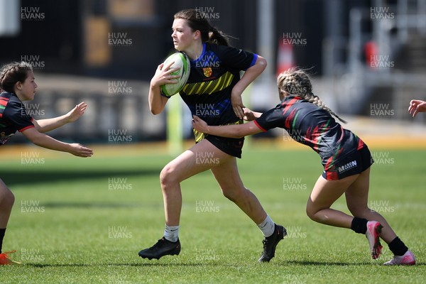290426 - Dyffryn Taff v Bryncelynnog - Girls Schools Final U14 - Road To Principality Finals - Action during the match