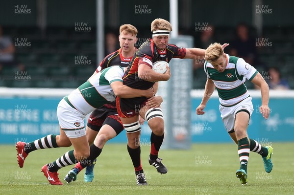 110818 - Ealing Trailfinders v Dragons - Preseason Friendly - Nic Cudd of the Dragons takes on the Ealing Trailfinders defence