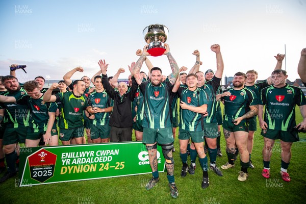 210525 - East District v Mid District - Inter District Cup Final - Mid District players celebrate