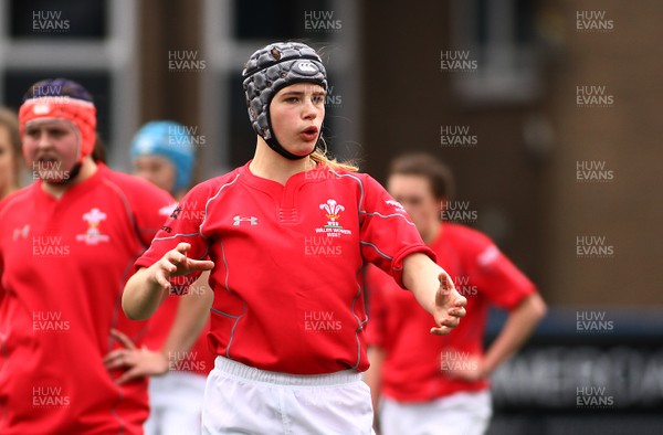 300417 - Under 18s Girls Rugby - East Wales v West Wales - Bethan Lewis of West Wales 