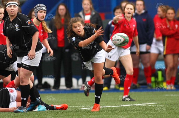 300417 - Under 18s Girls Rugby - East Wales v West Wales - Davina Moore of East Wales sets up another phase of possession