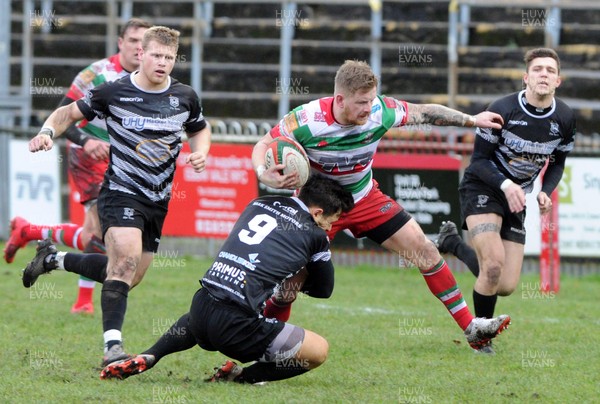 070117 - Ebbw Vale v Cross Keys, Principality Premiership Ebbw Vale's Dan Haymond is tackled by Cross Keys' James Leadbeater by Huw Evans Agency