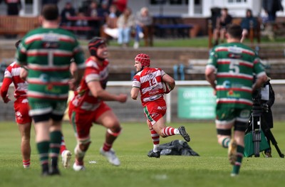 100526 - Ebbw Vale v Llandovery RFC - Super Rygbi Cymru Grand Final - Harri Doel of Llandovery runs in to score a try