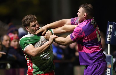 161025 - Ebbw Vale v Llandovery, Super Rugbi Cymru - Corey Baldwin of Llandovery and Ethan Phillips of Ebbw Vale come to blows before Baldwin is shown a red card