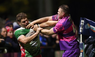 161025 - Ebbw Vale v Llandovery, Super Rugbi Cymru - Corey Baldwin of Llandovery and Ethan Phillips of Ebbw Vale come to blows before Baldwin is shown a red card
