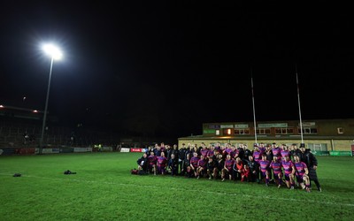 161025 - Ebbw Vale v Llandovery, Super Rugbi Cymru - Ebbw Vale pose for a photograph at the end of the match