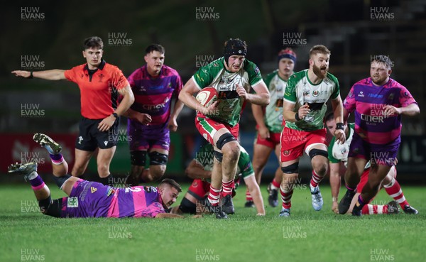 161025 - Ebbw Vale v Llandovery, Super Rugbi Cymru - Dylan Alford of Llandovery breaks away