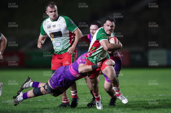 161025 - Ebbw Vale v Llandovery, Super Rugbi Cymru - Rhodri Jones of Llandovery charges forward
