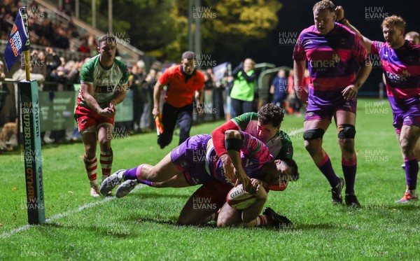 161025 - Ebbw Vale v Llandovery, Super Rugbi Cymru - Dom Franchi of Ebbw Vale powers over to score try