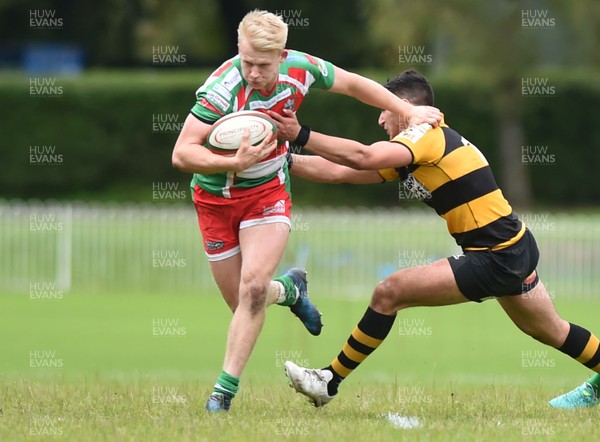 160917 - Ebbw Vale v Newport - Principality Premiership - Ebbw's Toby Fricker splits the Newport defence